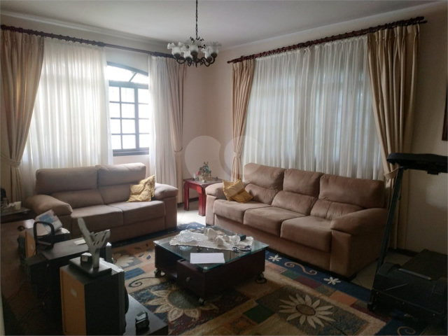 Casa Térrea à venda com 3 quartos, sendo 1 suíte,  em Interlagos, São Paulo, SP