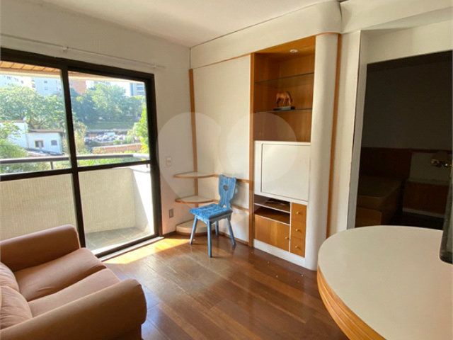 Apartamento à venda com 1 quarto em Morumbi, São Paulo, SP
