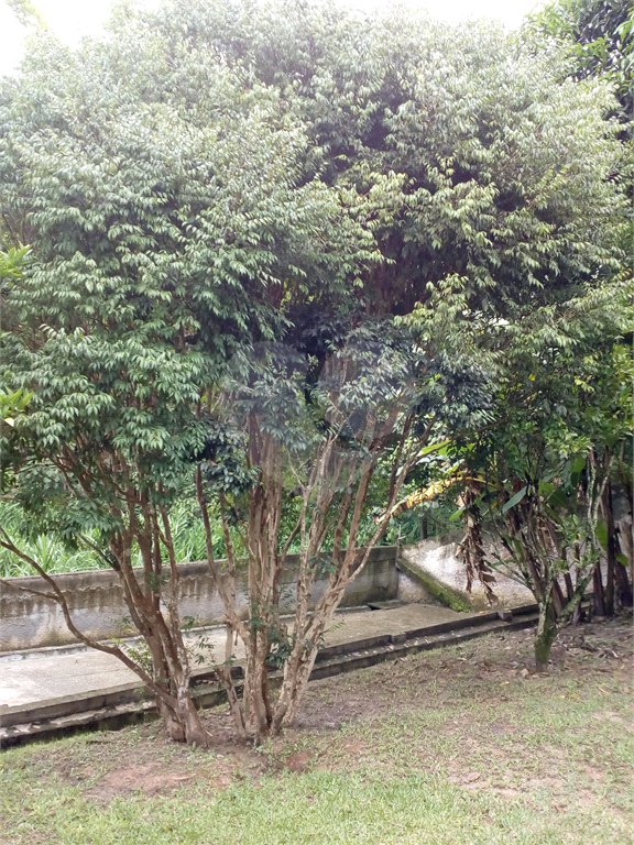 Chácara à venda com 3 quartos, sendo 1 suíte,  em Conjunto Habitacional Brás Cubas, Mogi das Cruzes, SP