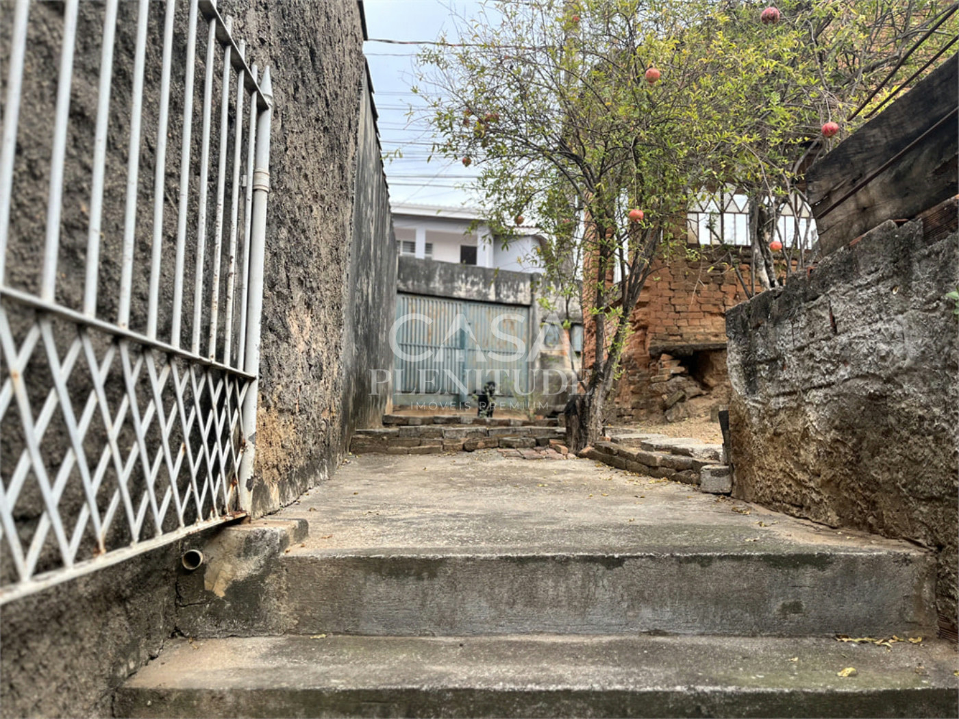 Casa Térrea à venda com 1 suíte em Vossoroca, Votorantim, SP
