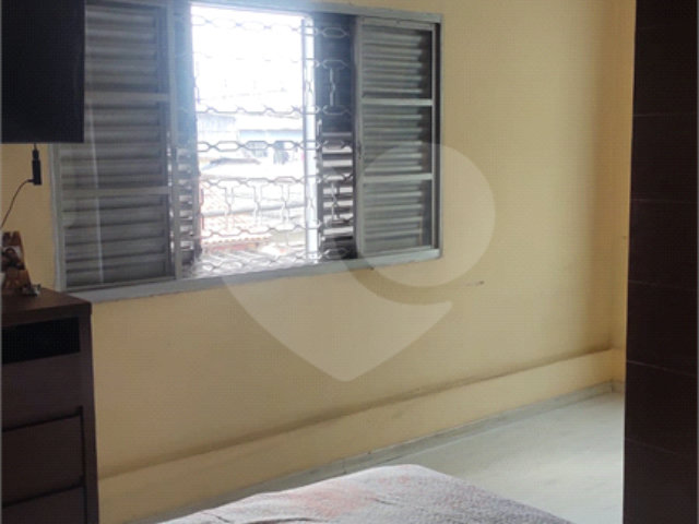 Sobrado à venda com 3 quartos, sendo 1 suíte,  em Jardim Brasil (zona Norte), São Paulo, SP