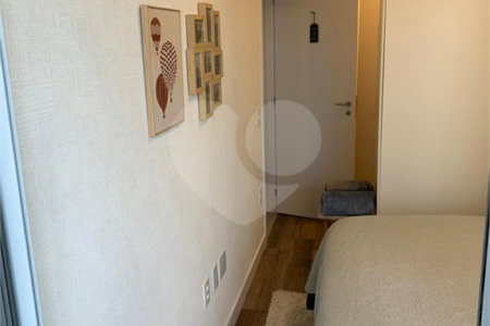 Apartamento à venda com 2 quartos, sendo 1 suíte, em Vila Mariana, São Paulo, SP
