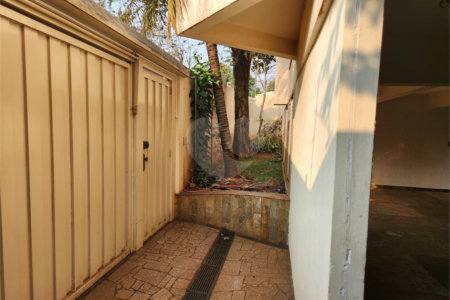 Casa à venda com 3 quartos, sendo 1 suíte, em Jardim Morumbi, Araraquara, SP
