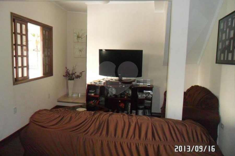 Sobrado à venda com 3 quartos, sendo 1 suíte,  em Jaçanã, São Paulo, SP
