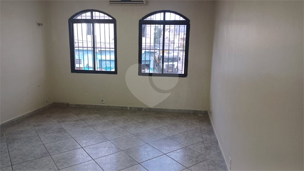 Sobrado à venda com 1 quarto, sendo 3 suítes, em Vila Maria, São Paulo, SP