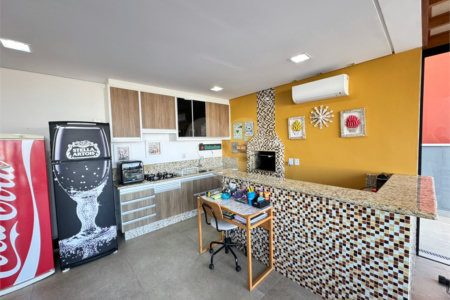 Casa à venda com 3 suítes no condomínio Terras de São Francisco, Vinhedo - SP