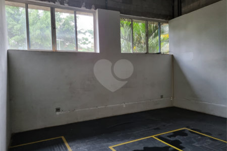 Prédio à venda em Chácara Santo Antônio (zona Sul), São Paulo, SP