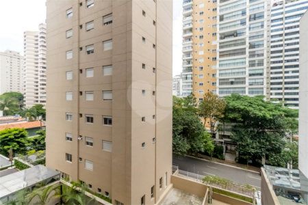 Sala à venda com 1 suíte em Moema, São Paulo, SP