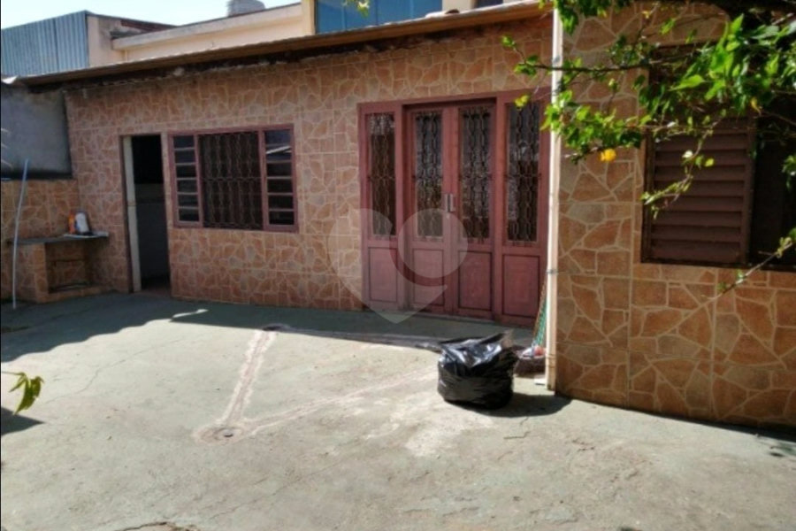 Casa à venda com 5 quartos, sendo 1 suíte, em Artur Alvim, São Paulo, SP