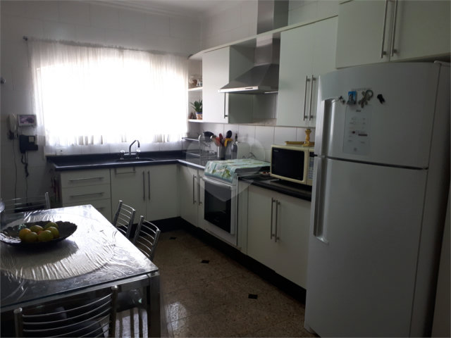 Sobrado à venda com 4 quartos, sendo 1 suíte, em Água Fria, São Paulo, SP