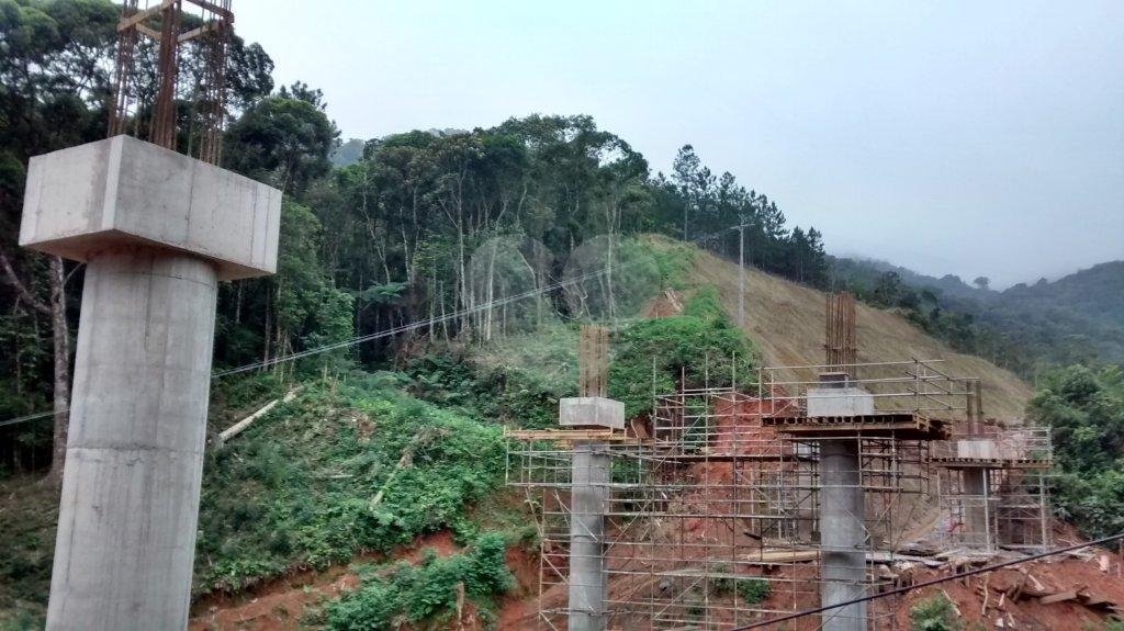 Terreno à venda em Jardim Glória, Miracatu, SP