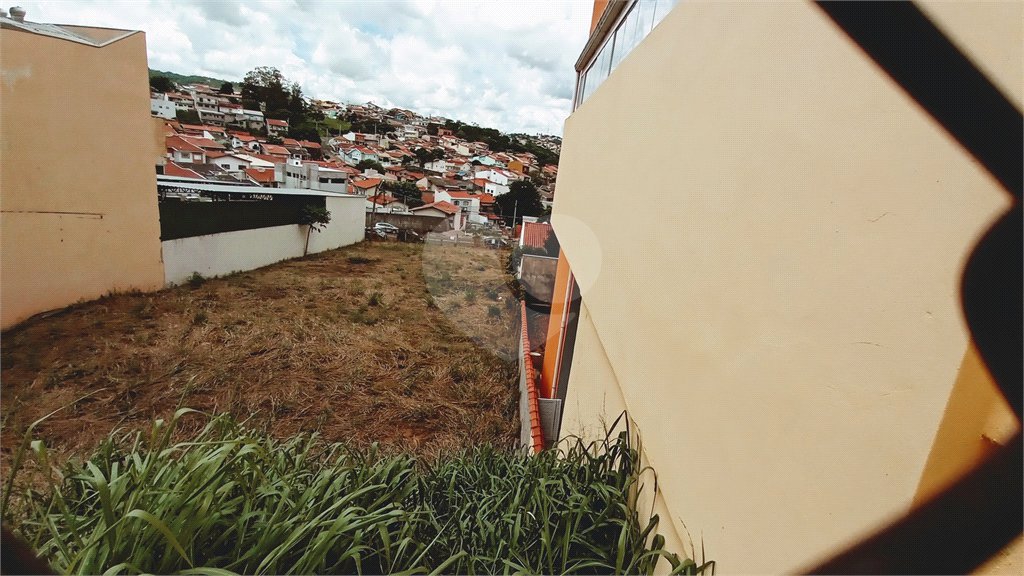 Terreno à venda em Jardim das Vitórias Régias, Valinhos, SP