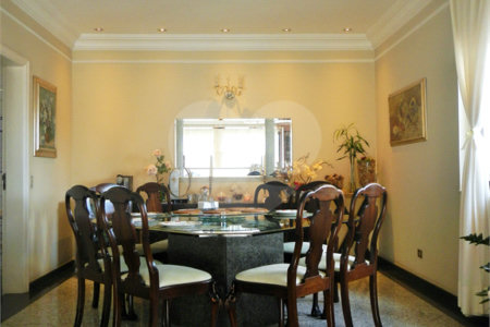 Apartamento à venda com 4 quartos, sendo 3 suítes, em Vila Mariana, São Paulo, SP