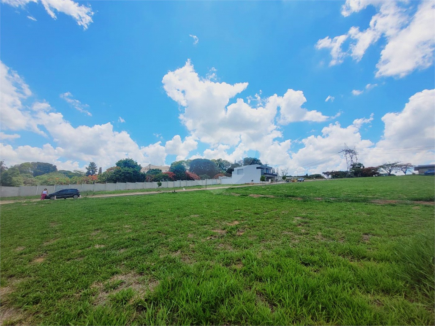 Oportunidade no Condomínio Villa Sapezal com ótima topografia - 360m² – Indaiatuba/SP