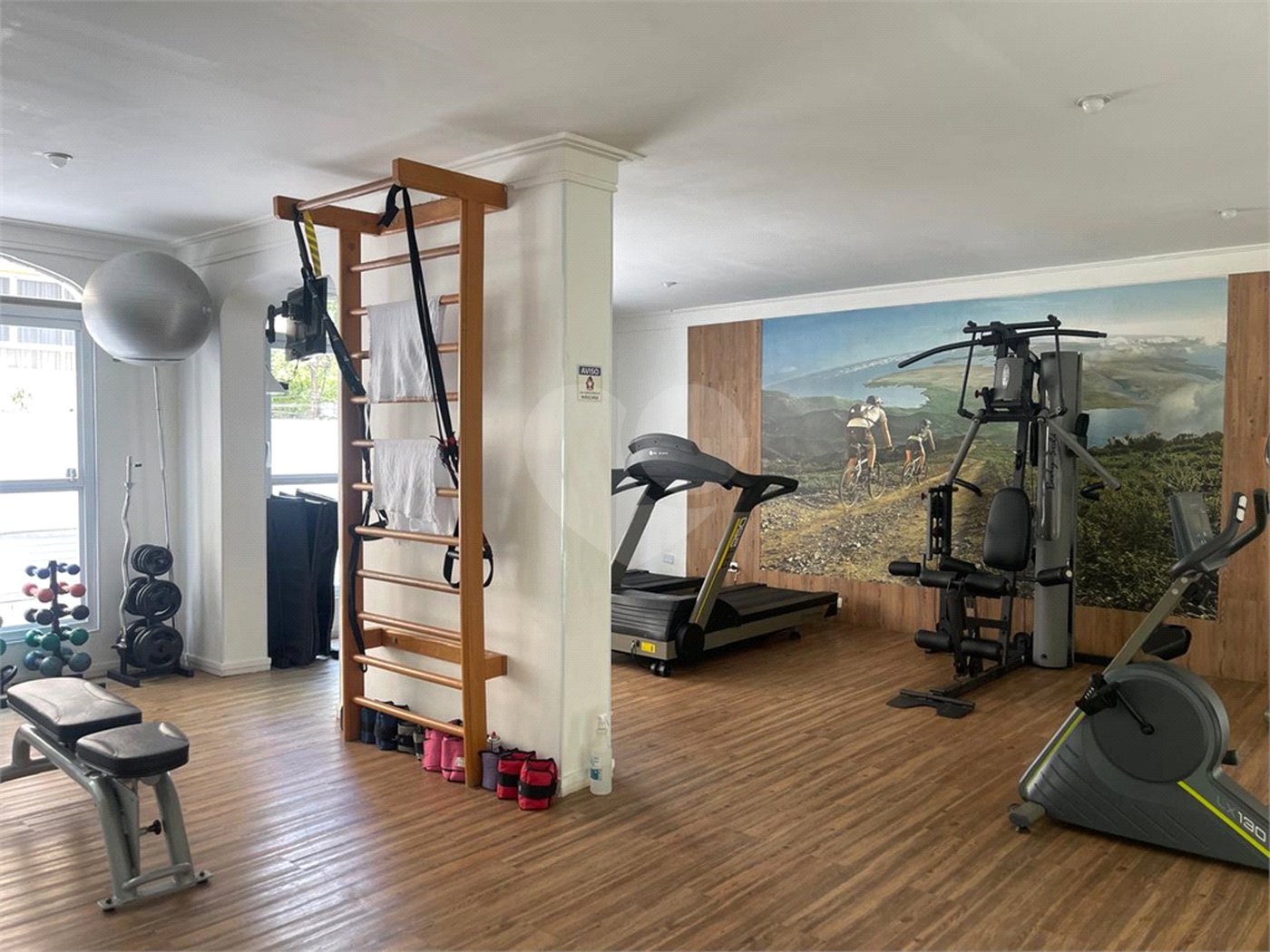 Apartamento à venda com 3 quartos, sendo 2 suítes,  em Bela Vista, São Paulo, SP