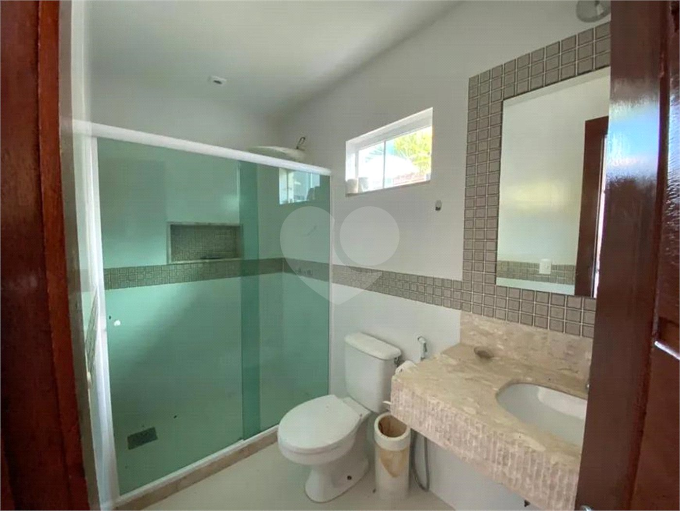 Casa à venda com 4 quartos, sendo 3 suítes,  em Praia Rasa, Armação dos Búzios, RJ