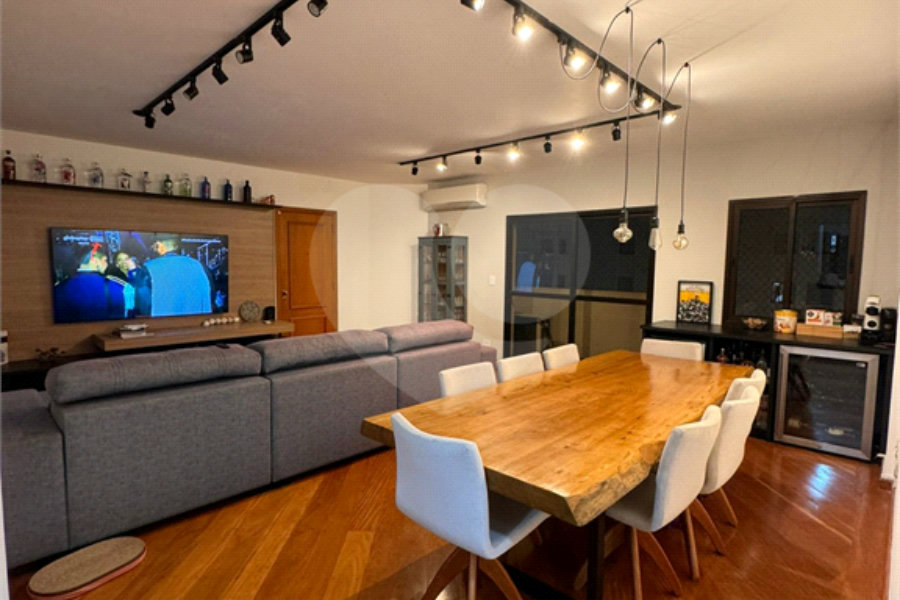 Apartamento à venda com 3 suítes em Vila Guilherme, São Paulo, SP