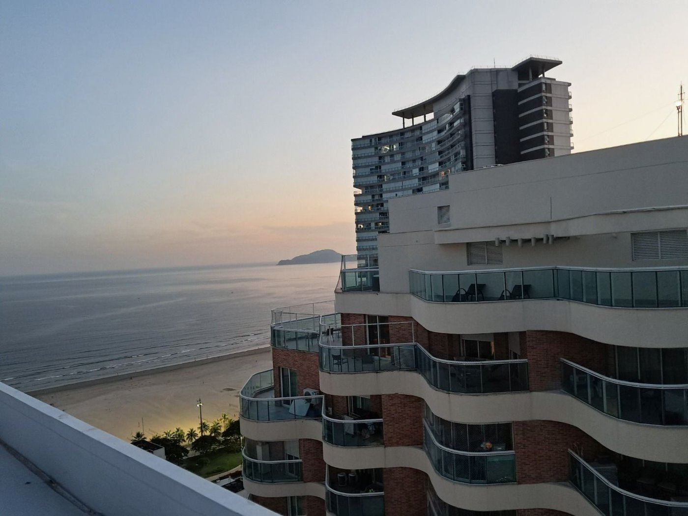 Studio com 1 dormitório à venda, 27 m² por R$ 355.000,00 - Gonzaga - Santos/SP