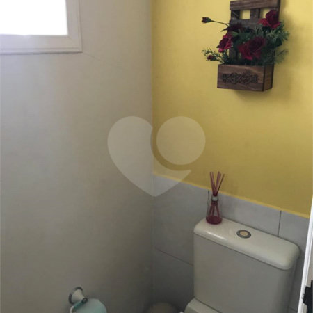 Sobrado à venda com 3 quartos, sendo 1 suíte, em Jardim América, Bragança Paulista, SP