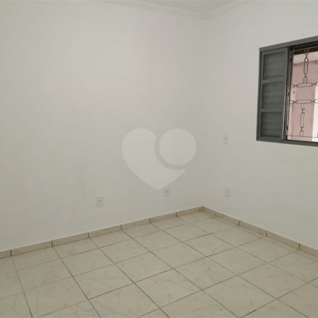 Casa à venda com 2 quartos em Vila Santa Rita, Sorocaba, SP