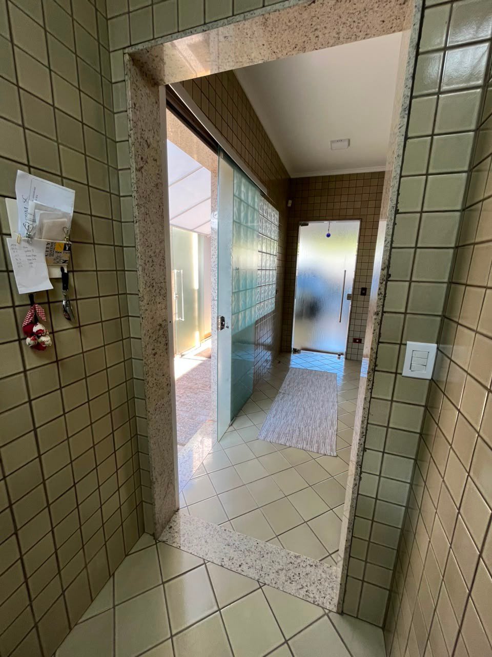 Casa à venda com 3 quartos, sendo 1 suíte,  em Santos Dumont, Três Lagoas, MS