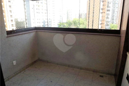 Apartamento à venda com 4 suítes em Vila Suzana, São Paulo, SP