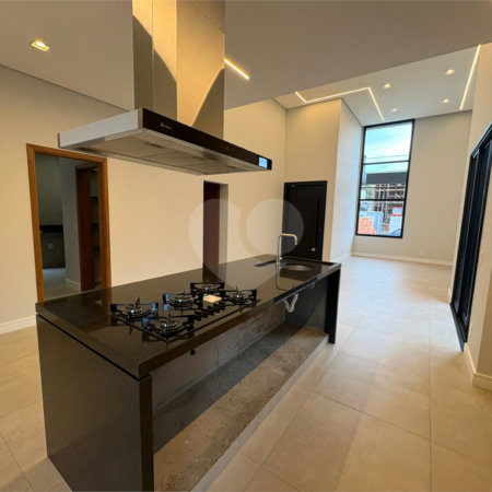 Casa á venda no condomínio Damha IV