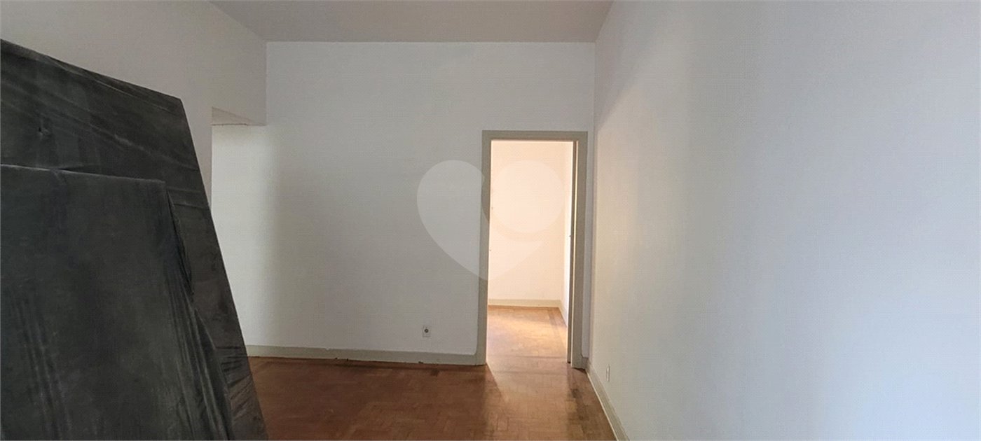 Apartamento à venda com 2 quartos em Aclimação, São Paulo, SP