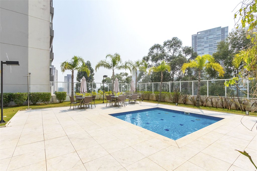 Apartamento à venda com 3 quartos, sendo 1 suíte,  em Jardim Caboré, São Paulo, SP