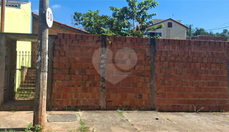 Casa à venda com 3 quartos em Vila Santana, Itapetininga, SP