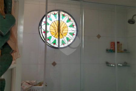 Sobrado à venda com 6 quartos, sendo 3 suítes, em Rolinópolis, São Paulo, SP