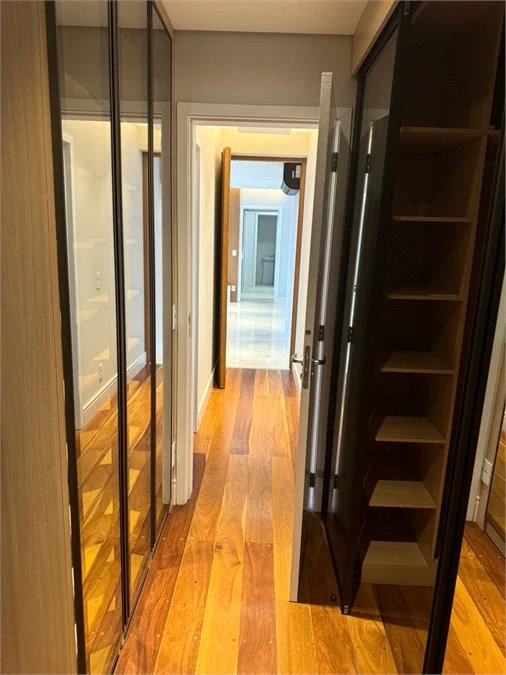 Apartamento para alugar com 3 suítes em Vila Gertrudes, São Paulo, SP