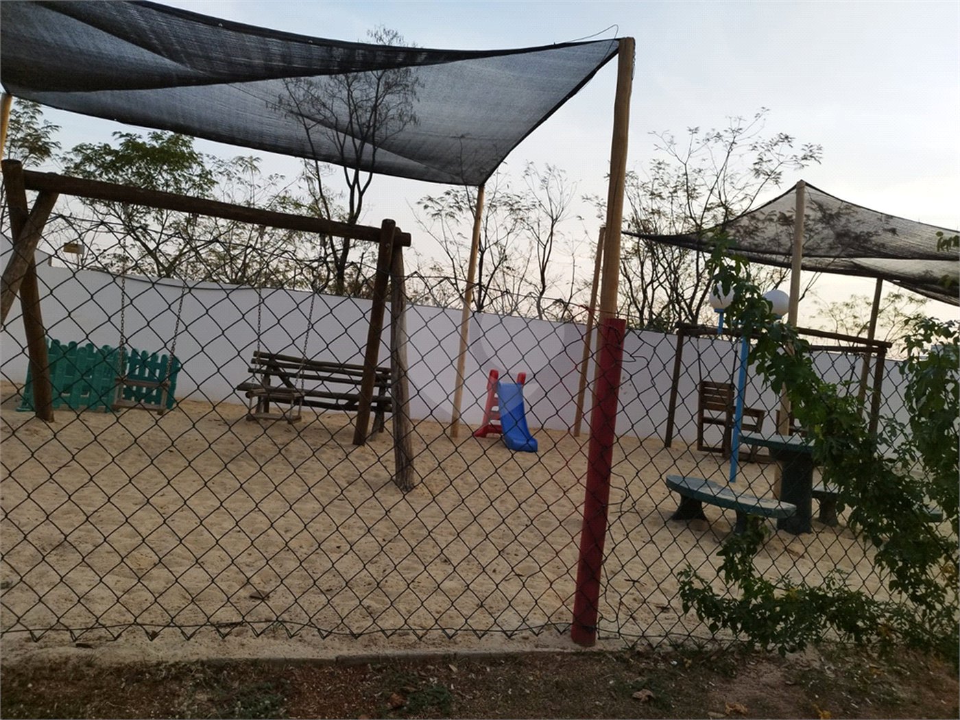 Terreno à venda no condomínio Lagos D Icarai, Salto - SP