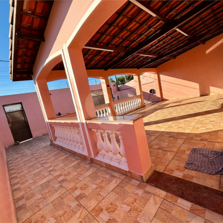 Casa à venda ou para alugar com 3 quartos, sendo 1 suíte, em Jardim Monte Santo, Itapetininga, SP