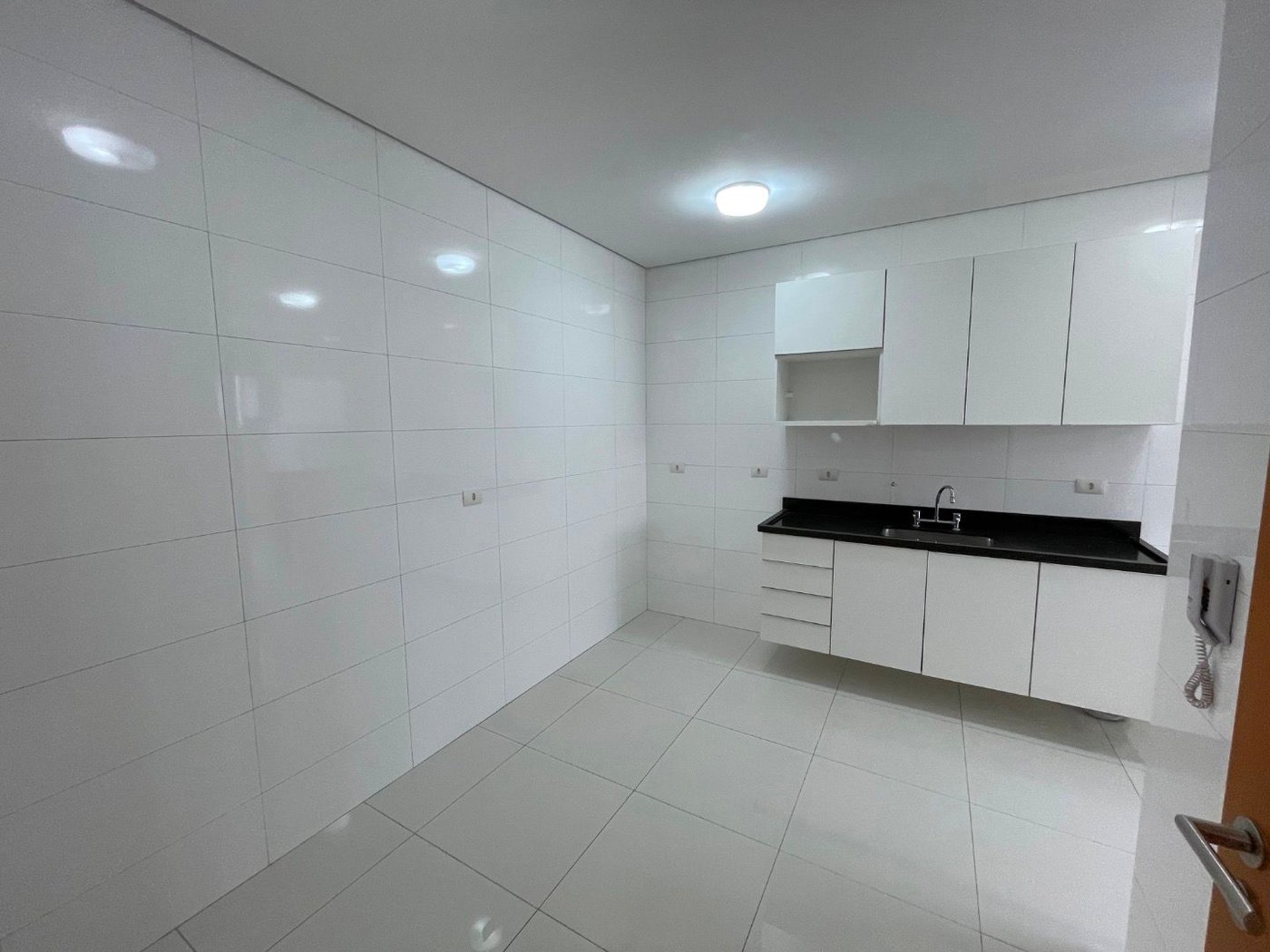 Apartamento para Locação no Boqueirão  2 Dormitórios 81m² – Santos/Sp