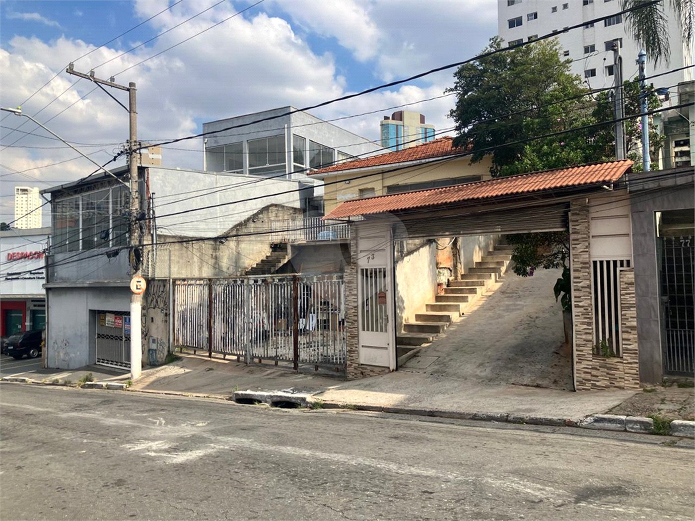 Sobrado à venda com 5 quartos, sendo 4 suítes,  em Vila Aurora (zona Norte), São Paulo, SP
