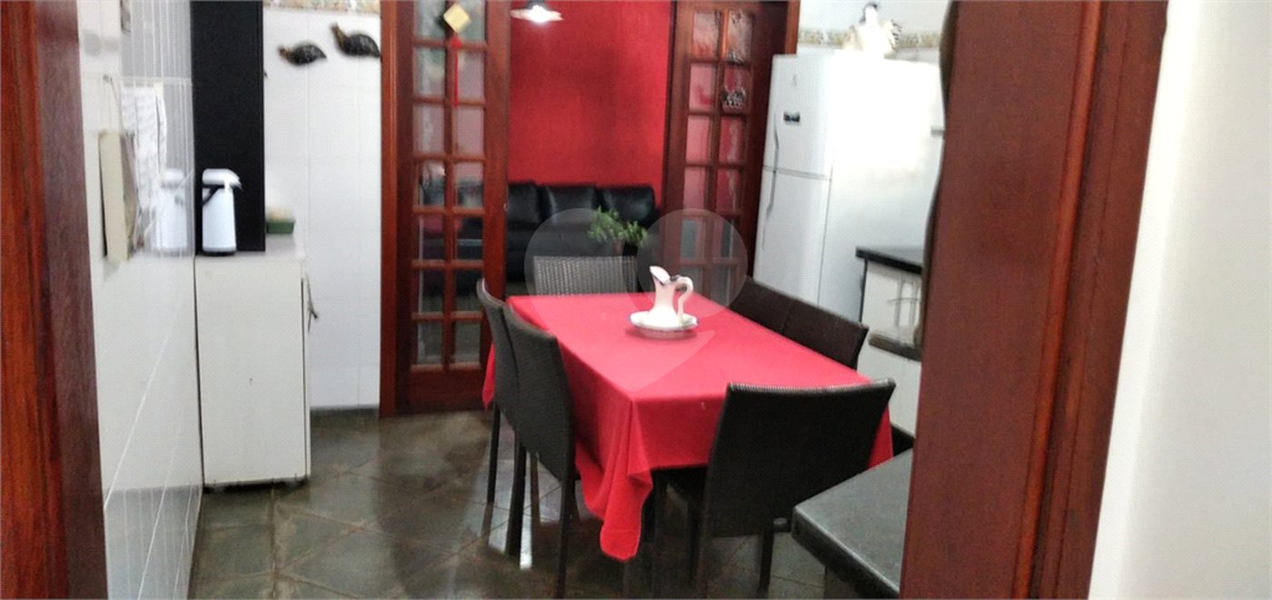 Chácara à venda com 2 quartos no Centro, Araçoiaba da Serra, SP