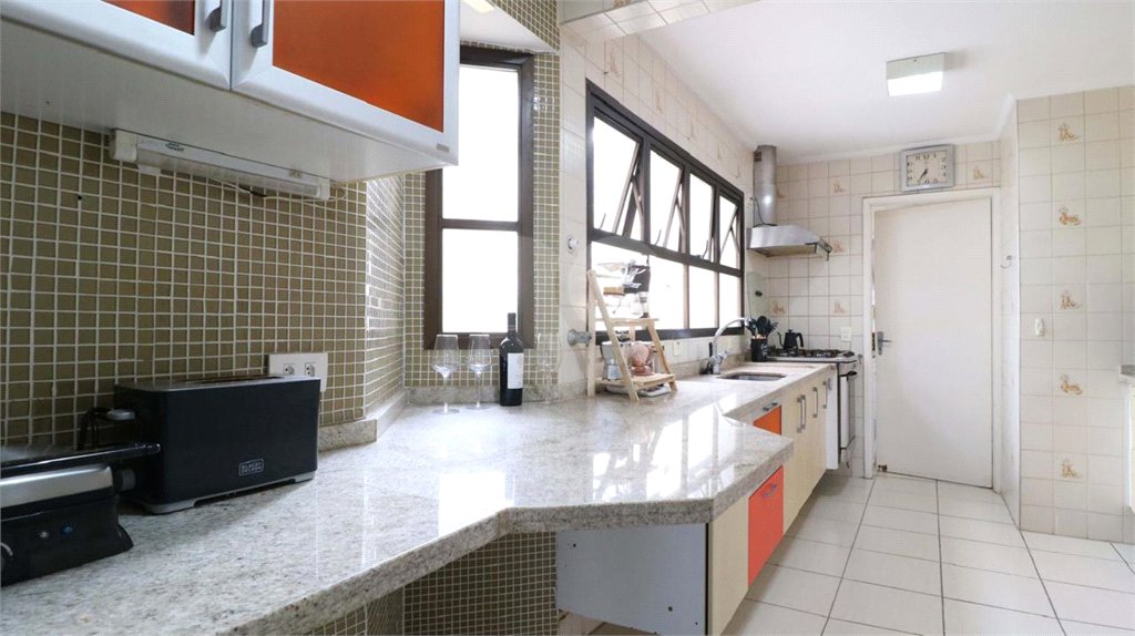Cobertura à venda com 3 quartos, sendo 2 suítes, em Saúde, São Paulo, SP