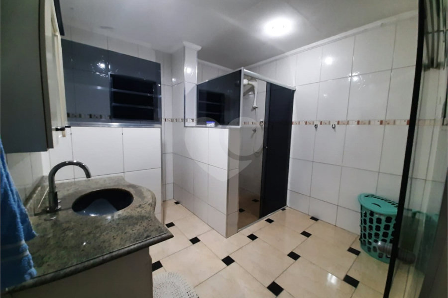 Sobrado à venda com 4 quartos, sendo 1 suíte, em Tremembé, São Paulo, SP