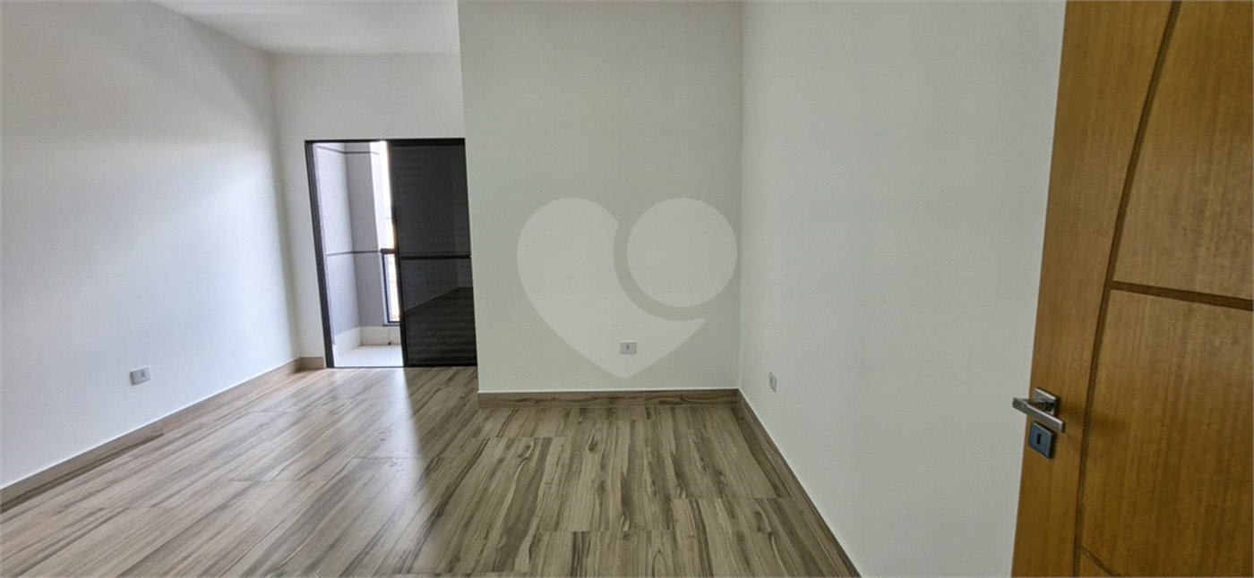 Sobrado à venda com 3 quartos, sendo 1 suíte, em Vila Bonilha, São Paulo, SP