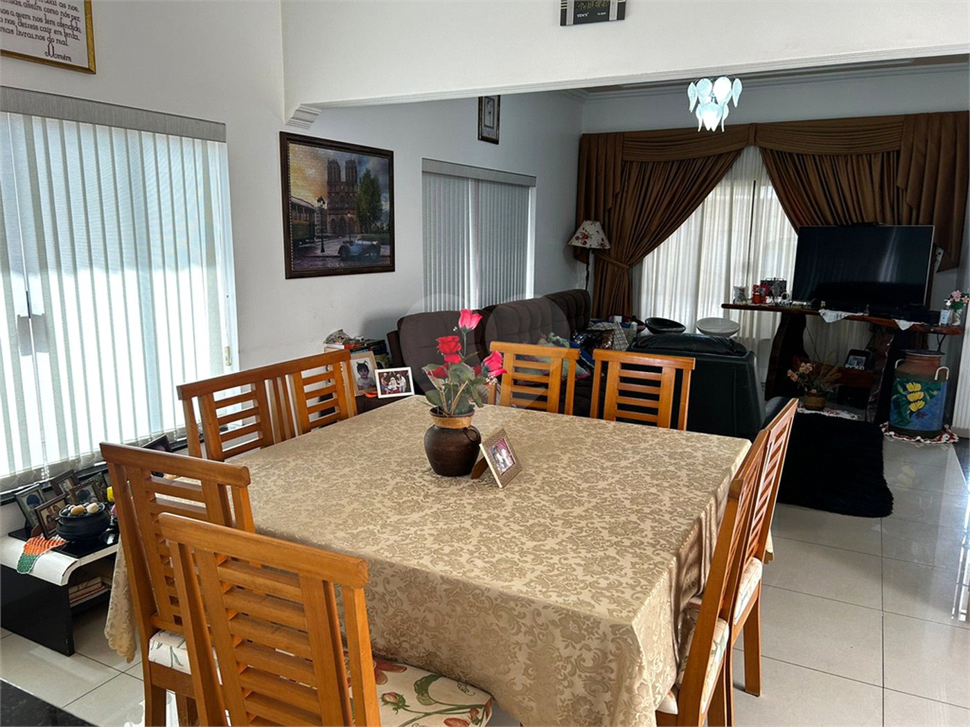 Casa à venda com 3 quartos, sendo 1 suíte, no Centro, Itapetininga, SP
