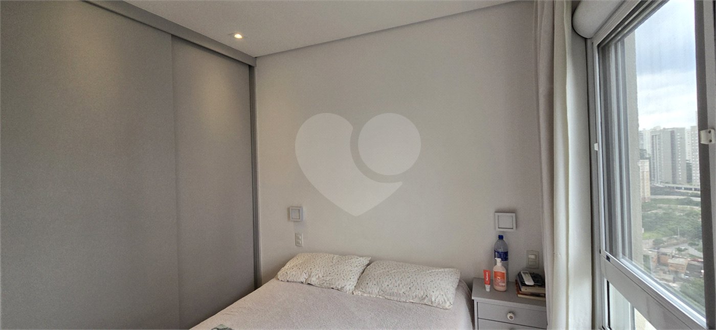 Apartamento à venda com 2 quartos, sendo 1 suíte, em Vila Andrade, São Paulo, SP