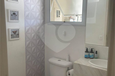 Casa à venda com 3 quartos, sendo 1 suíte,  no condomínio Vida, Mogi das Cruzes - SP