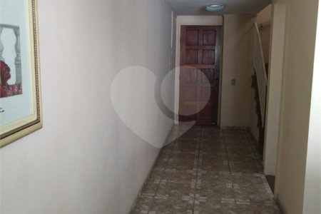 Apartamento à venda com 3 quartos, sendo 1 suíte, em Cerqueira César, São Paulo, SP