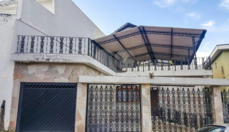 Casa Térrea à venda com 3 quartos, sendo 2 suítes,  em Horto, São Paulo, SP