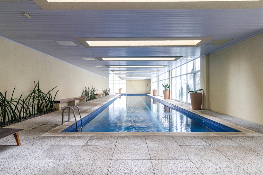 Apartamento à venda com 3 suítes em Alto da Lapa, São Paulo, SP