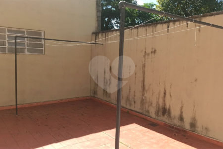 Casa à venda com 4 quartos, sendo 1 suíte, em Vila Santista, Atibaia, SP