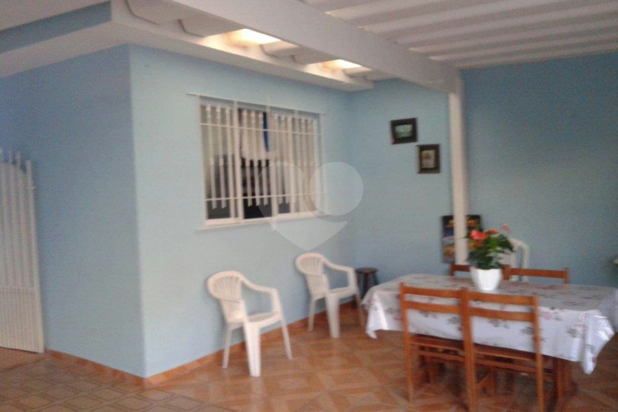 Sobrado à venda com 4 quartos em Tremembé, São Paulo, SP