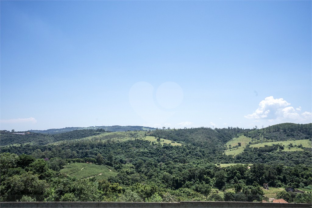 Casa à venda ou para alugar com 4 suítes no condomínio Campo de Toscana, Vinhedo - SP