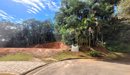 Terreno à venda no condomínio Cantareira, Mairiporã - SP